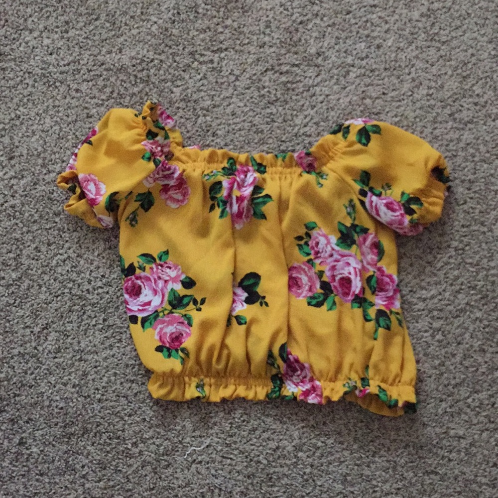 Crop top